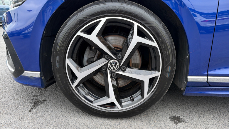 Volkswagen Passat 1.5 TSI EVO R-Line 5dr DSG Petrol Estate